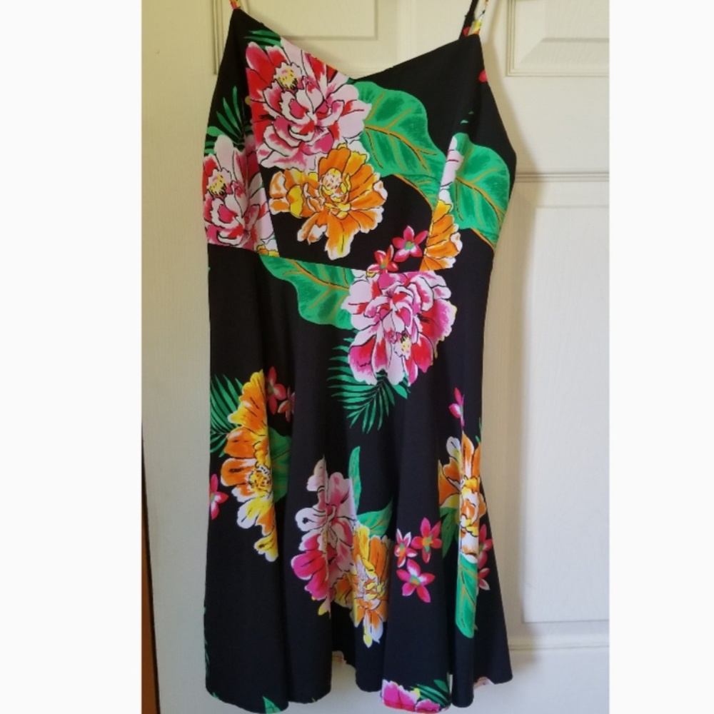 Fun&Flirty Old Navy Spaghetti Strap Sundress